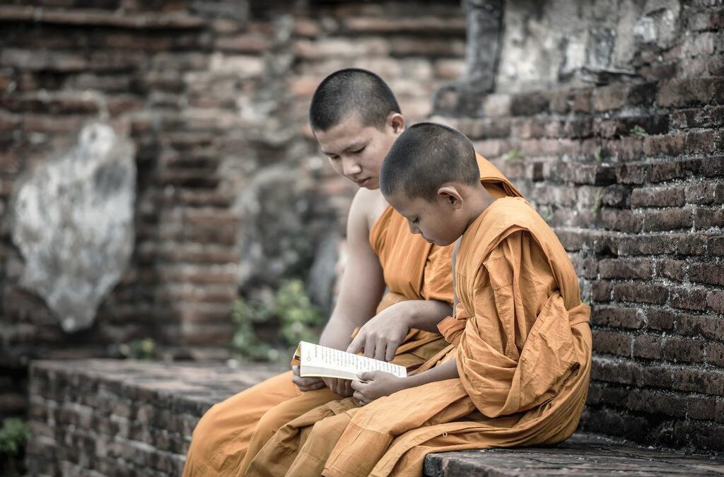 The Role of Monks in Thai Society: What Visitors Should Know