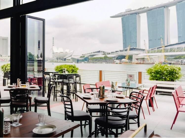 Singapore’s Best Waterfront Restaurants for a Luxury Lunch